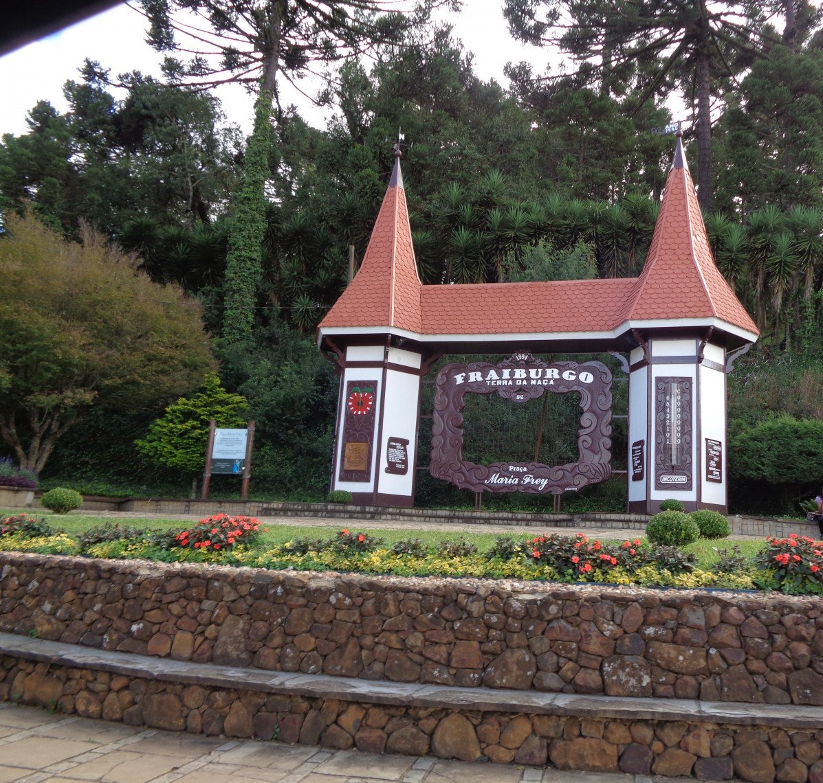 Fraiburgo Santa Catarina fonte: dynamic-media-cdn.tripadvisor.com Fonte: dynamic-media-cdn.tripadvisor.com